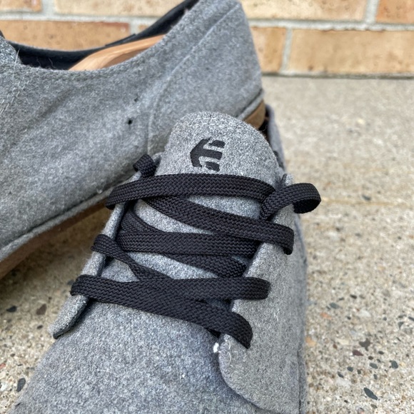 Etnies lurker Clearance